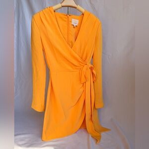 Cinq à Sept Sierra Wrap Front Crepe Mini Dress Yellow Orange Long Sleeve Sz 4